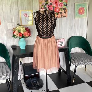 Speechless Juniors Dress Size 3 Black and Dusty Rose